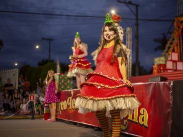 O Natal EnCanto & Luz segue alegrando Formiga até o dia 22 com uma programação cheia de magia.